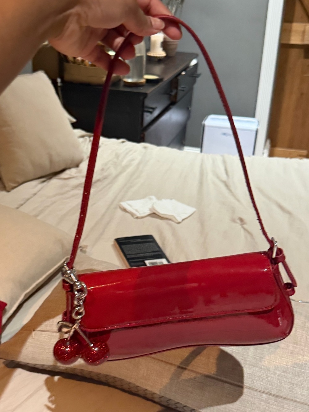 Shoulder bag - Picture 2 of 3